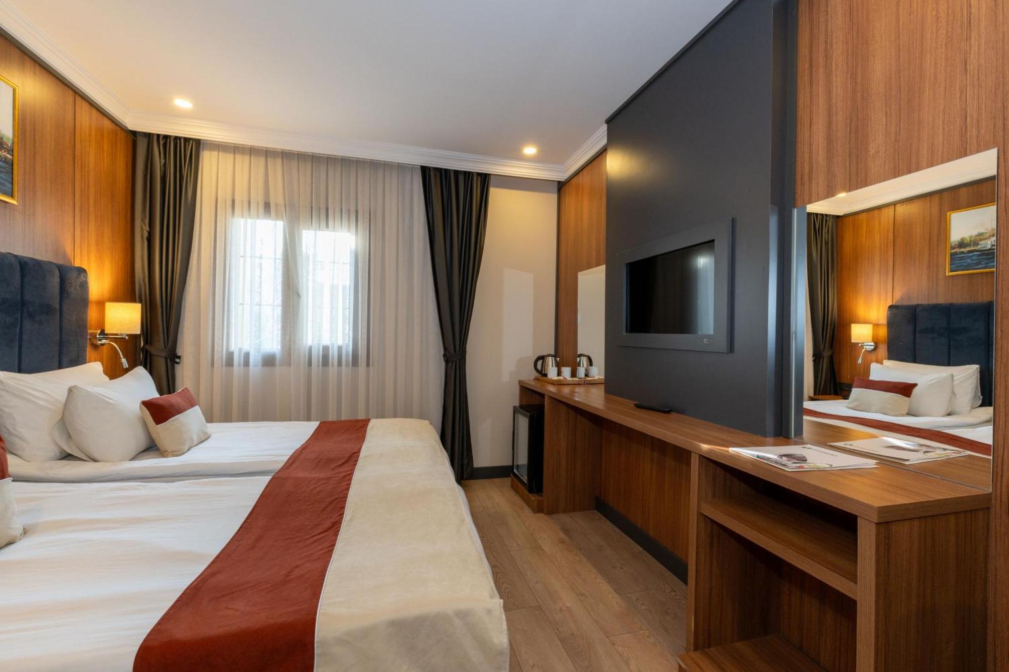 Harmony & Hotel Istanboel